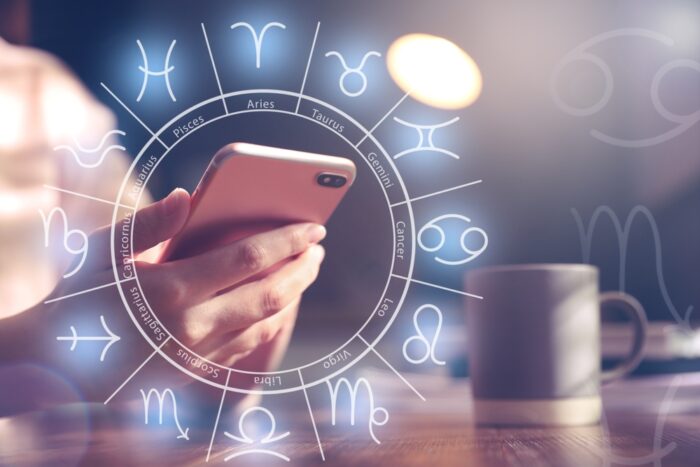 LINE占いは危ない？本当に無料？無料の占いと有料の占いがある